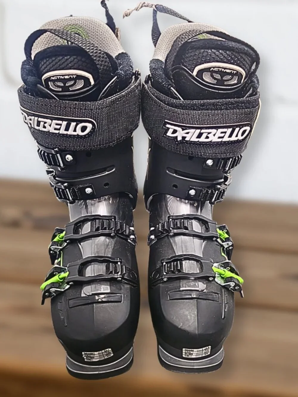 Dalbello Viper 120 Men’s Downhill Ski Boots are brand new, with no box (NWOB)